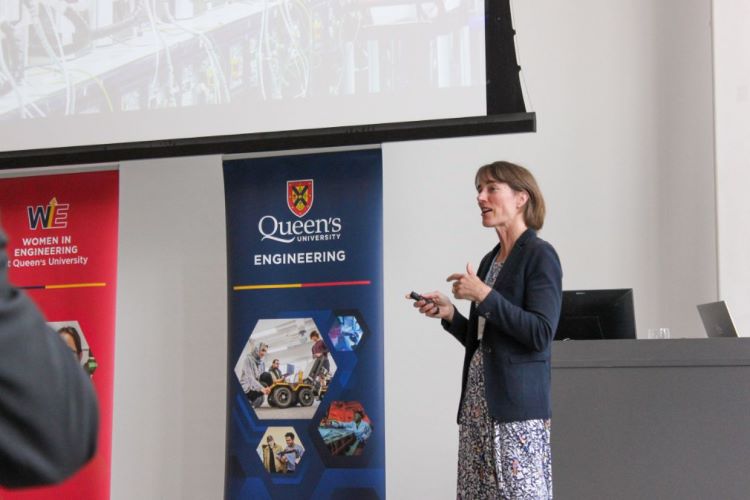 Caroline Hargrove, Sc’89, gives a talk in Mitchell Hall to engineering faculty, students and alumni during a campus visit in June.